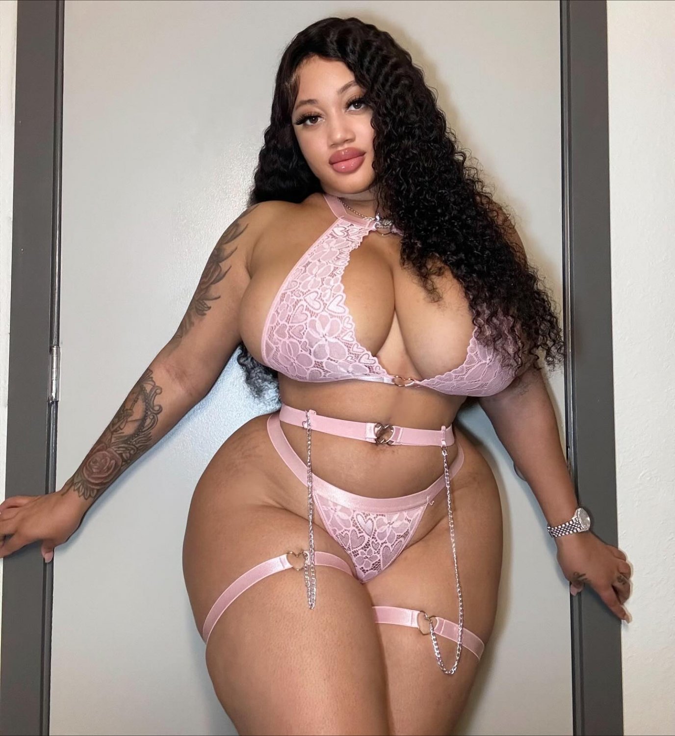 Guyanese 🇬🇾 & Dominican 🇩🇴 #Uehz16Up